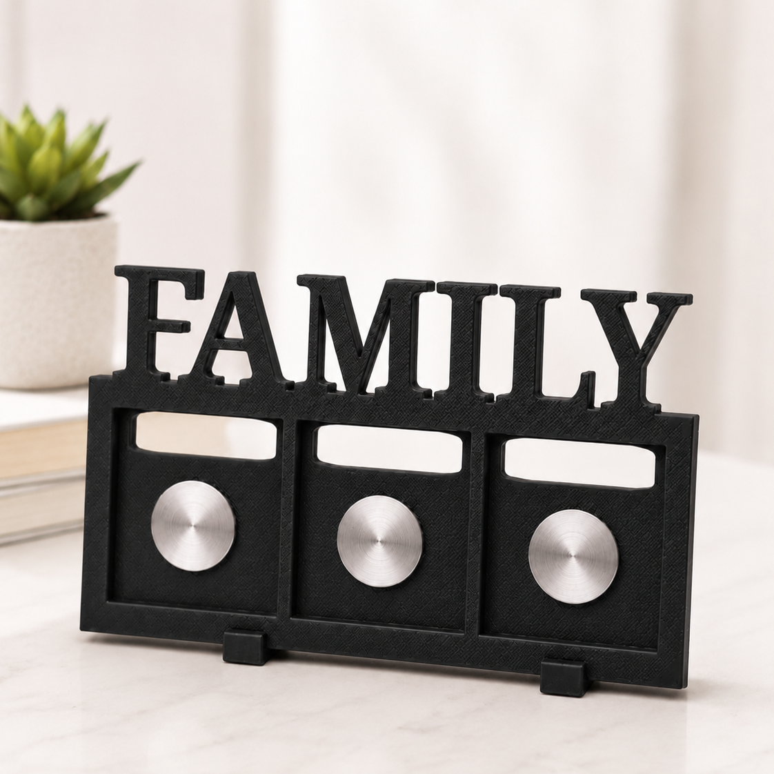 FAMILY Frame