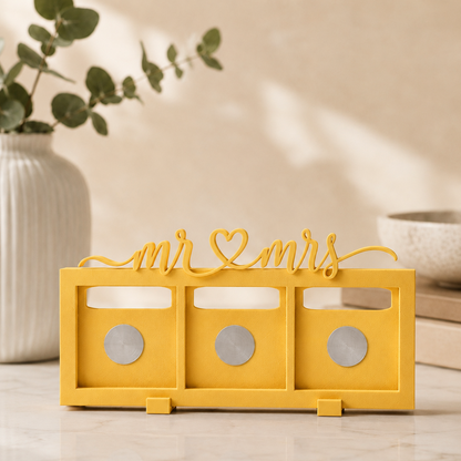 MR & MRS Frame