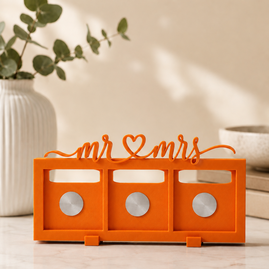 MR & MRS Frame