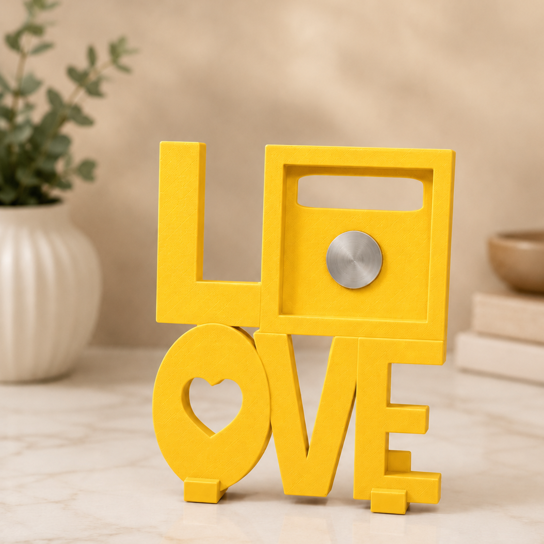 LOVE Frame