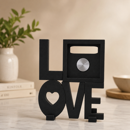 LOVE Frame