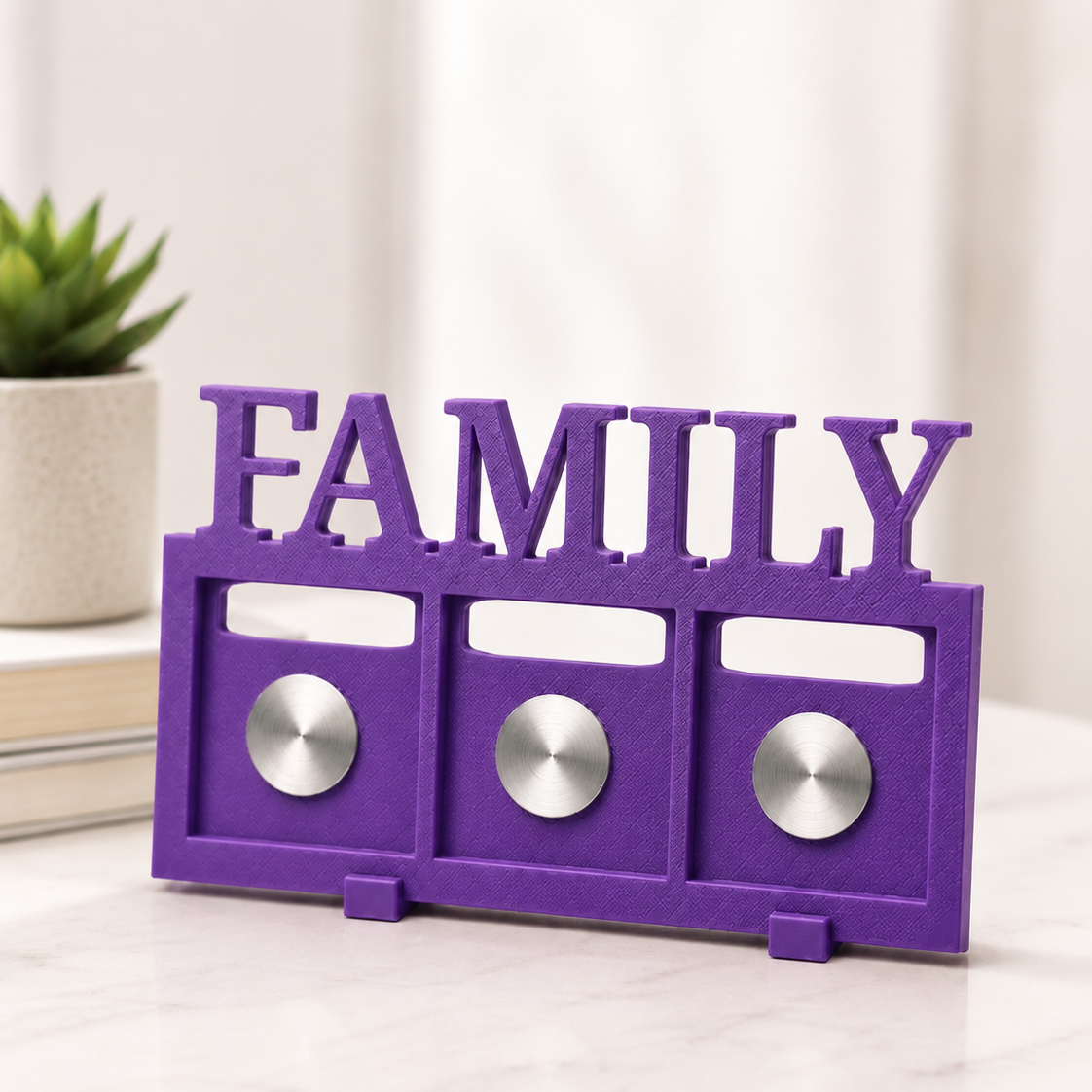 FAMILY Frame