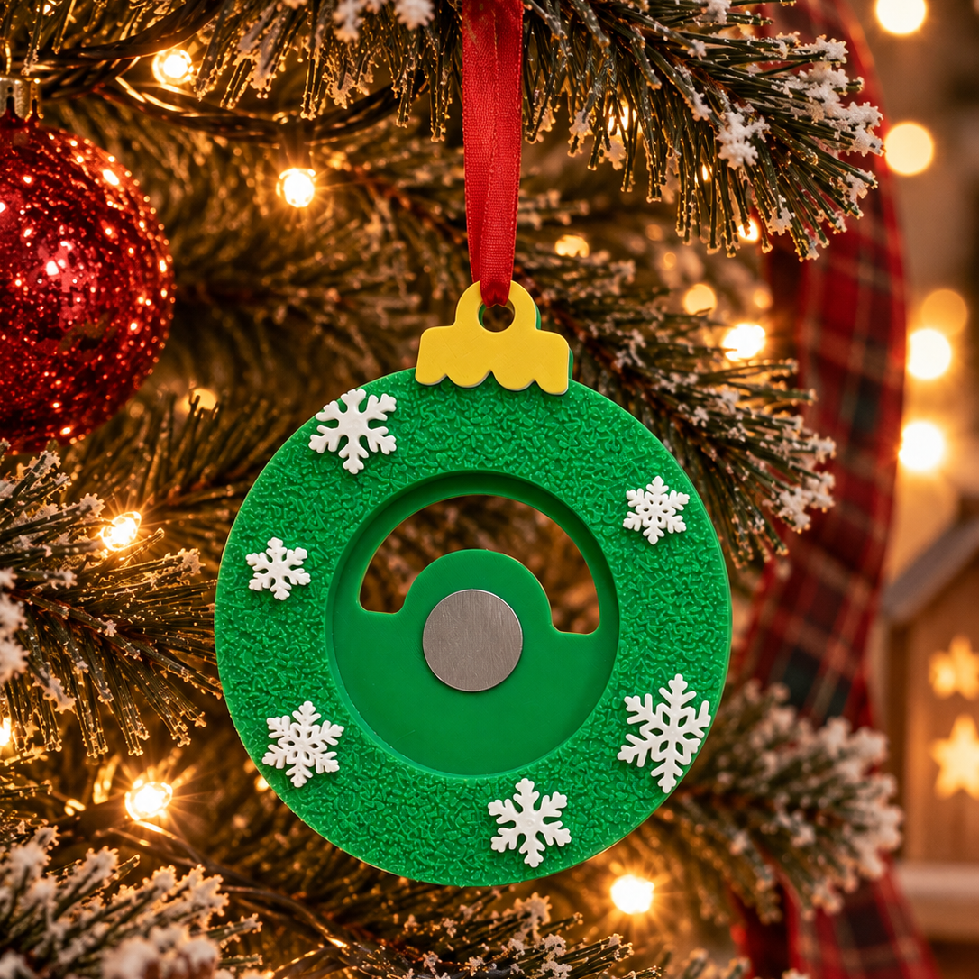 Christmas Photo Magnet Ornament in green colour