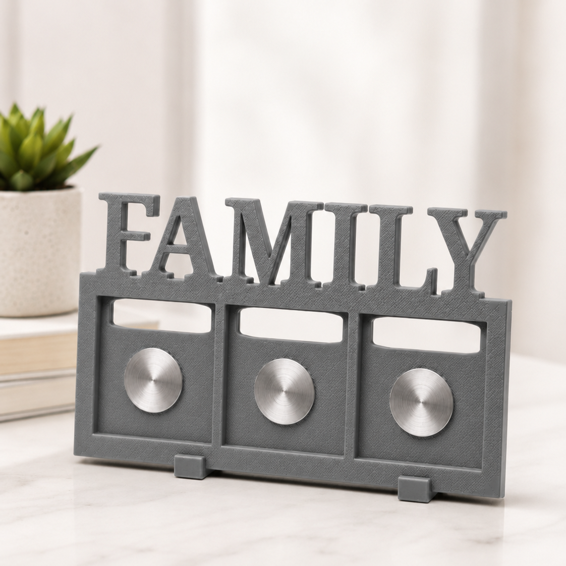 FAMILY Frame