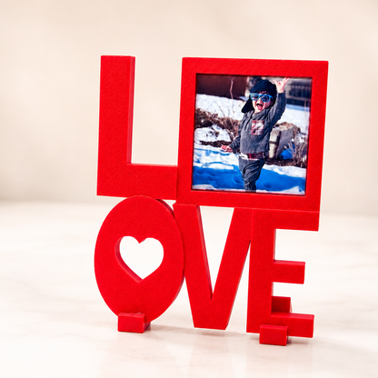 LOVE frame with magnet in ruby red colour