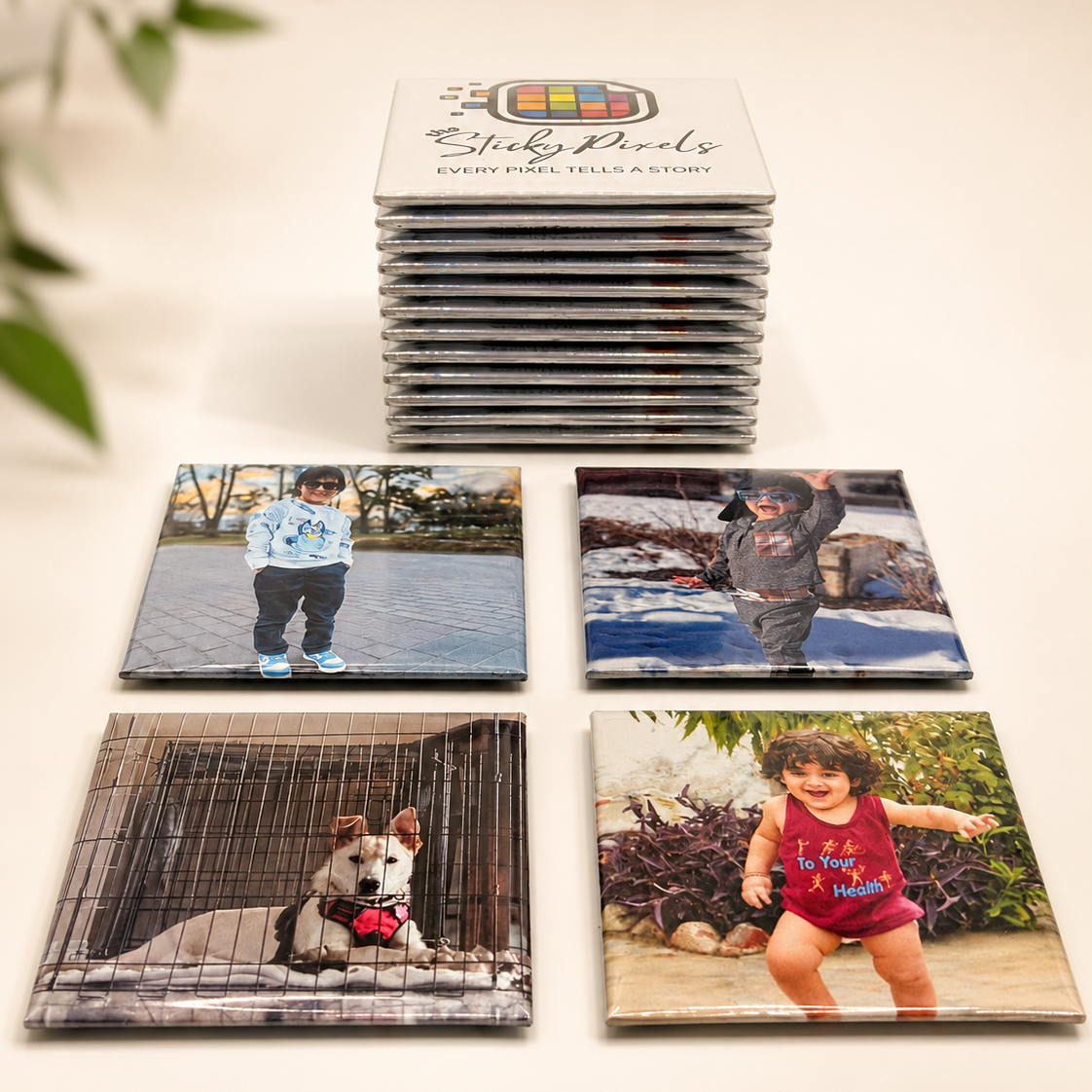 Square photo magnets with stack 